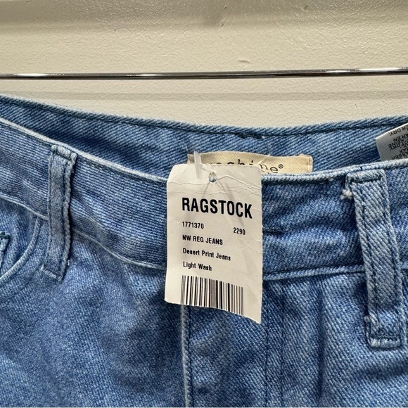Machine Desert aprint Jean Shorts Light Wash Size 5 Ragstock - Picture 5 of 8